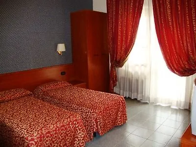 ***  Hotel Jonico Roma İtalya