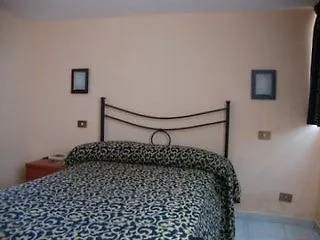 Hotel Jonico Rom 3*,  Italien