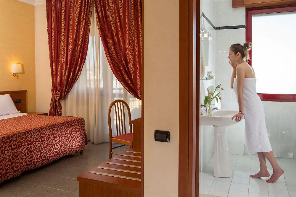 ***  Hotel Jonico Roma İtalya